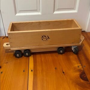 Vintage COMMUNITY Maple Wood Tractor Trailer Truck Pull Toy Caster Wheels
